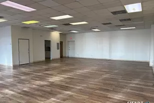 200 Boston Post Rd, Orange, CT 06477 - Photo 6