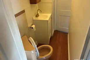 68 New St, Seymour, CT 06483 - Photo 6