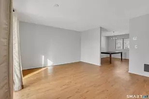 285 Queen St, Southington, CT 06489 - Photo 4