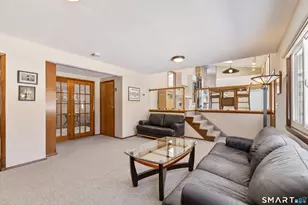 5 Old Wagon Rd, Stamford, CT 06903 - Photo 16