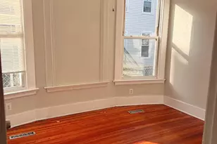 82 1st St, New Haven, CT 06519 - Photo 12