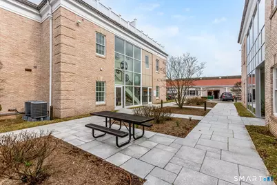 1990 Bronson Road #2, Fairfield, CT 06824 - Photo 18