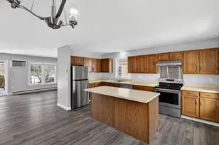 54 Rope Ferry Rd, Waterford, CT 06385 - Photo 6