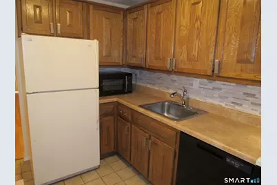 138 Williamstown Court #138, Newington, CT 06111 - Photo 6