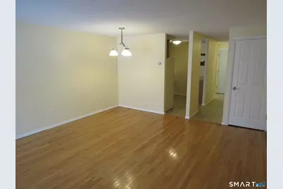 138 Williamstown Court #138, Newington, CT 06111 - Photo 2