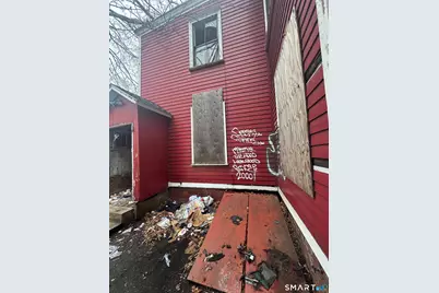 38 Hallock Street, New Haven, CT 06519 - Photo 4