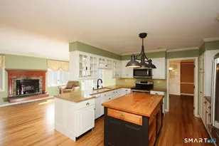 22 Meadowood Dr, New Milford, CT 06776 - Photo 8