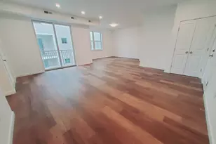 916 Hope St, Stamford, CT 06907 - Photo 4