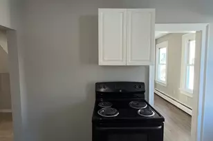 42 Summer St, Bristol, CT 06010 - Photo 4