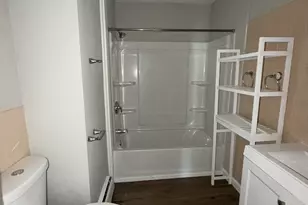 42 Summer St, Bristol, CT 06010 - Photo 8