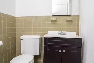 31 Hall Ave, Wallingford, CT 06492 - Photo 4