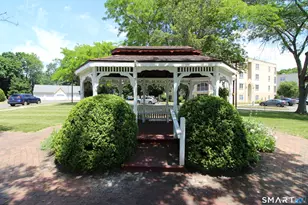 75 Washington Ave, Hamden, CT 06518 - Photo 32