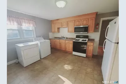 47 Park Street #2R, Stamford, CT 06902 - Photo 1