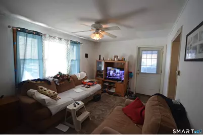 85 Alexander Drive, Bridgeport, CT 06606 - Photo 10