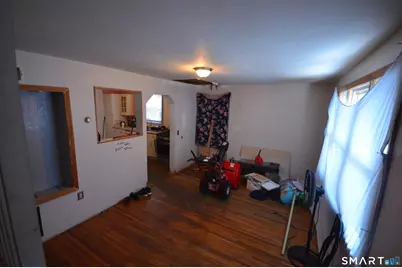 85 Alexander Drive, Bridgeport, CT 06606 - Photo 24