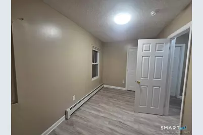 63 Seyms Street #3rd Floor, Hartford, CT 06120 - Photo 8