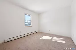 1 Magnolia St, Hartford, CT 06112 - Photo 8