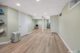 2 Brentwood Dr, Wallingford, CT 06492 - Photo 22