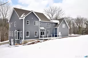 2 Brentwood, East Granby, CT 06026 - Photo 4