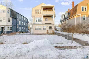 44 Glendale Ave, Hartford, CT 06106 - Photo 2