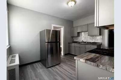 41 Hebron Street, Hartford, CT 06112 - Photo 16