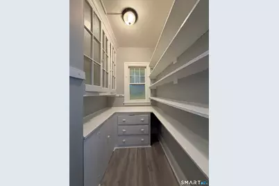 41 Hebron Street, Hartford, CT 06112 - Photo 12