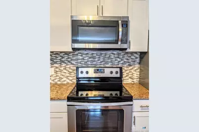 50 North Street #APT 207, Stamford, CT 06902 - Photo 4