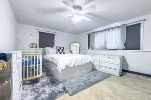 50 Creeping Hemlock Dr, Norwalk, CT 06851 - Photo 4