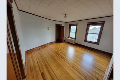 393 Highland Avenue #3, Waterbury, CT 06708 - Photo 2