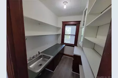 393 Highland Avenue #3, Waterbury, CT 06708 - Photo 6