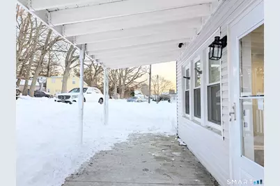 34 Maltby Avenue, West Haven, CT 06516 - Photo 4