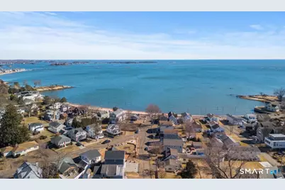 9 4th Avenue, Branford, CT 06405 - Photo 2