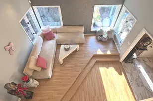 10 Ironwood Ln, West Hartford, CT 06117 - Photo 2