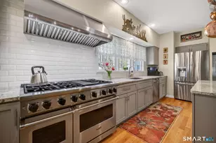 3 Arbor Ct, Stonington, CT 06379 - Photo 4