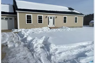 76 Wauregan Road, Canterbury, CT 06331 - Photo 6