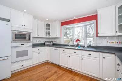 57 Briarwood Road, West Hartford, CT 06107 - Photo 6