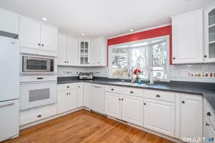 57 Briarwood Rd, West Hartford, CT 06107 - Photo 6