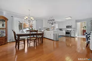 15 Glenarden Rd, Trumbull, CT 06611 - Photo 8