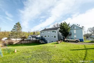 25 Andrews St, Meriden, CT 06451 - Photo 4