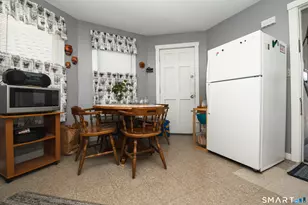 25 Andrews St, Meriden, CT 06451 - Photo 28