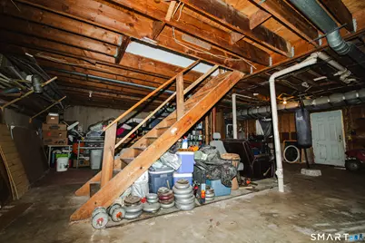 25 Andrews Street, Meriden, CT 06451 - Photo 38