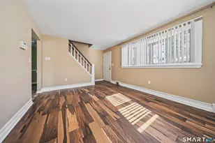 33 Harland Ave, Waterbury, CT 06705 - Photo 4