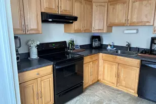 117 Heather Ridge, Shelton, CT 06484 - Photo 8