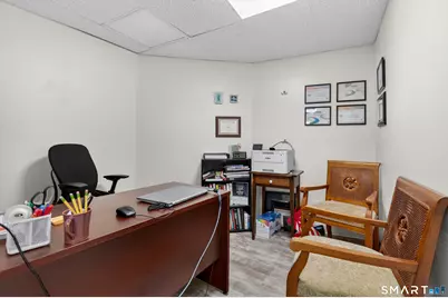 1648 Whitney Avenue, Hamden, CT 06517 - Photo 28