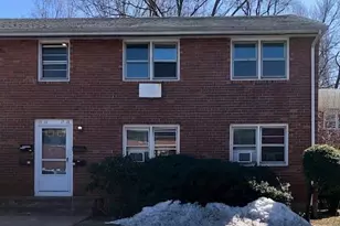 468 Woodbridge St, Manchester, CT 06042 - Photo 2