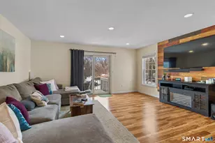 13 Riverview Dr, East Windsor, CT 06088 - Photo 10