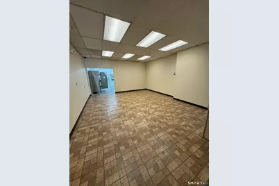 68 Lake Avenue, Danbury, CT 06810 - Photo 4