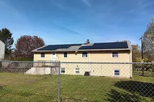 870 Woodtick Rd, Waterbury, CT 06705 - Photo 2