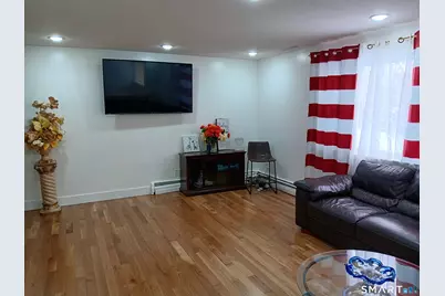 870 Woodtick Road, Waterbury, CT 06705 - Photo 4