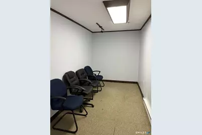 1068 Hartford Turnpike, Waterford, CT 06385 - Photo 6